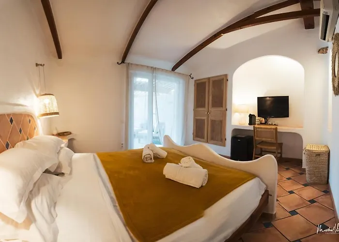 Palombaggia 3* Porto-Vecchio (Corsica)