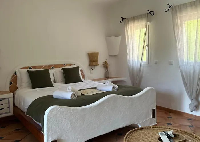 Ξενοδοχείο Palombaggia 3*